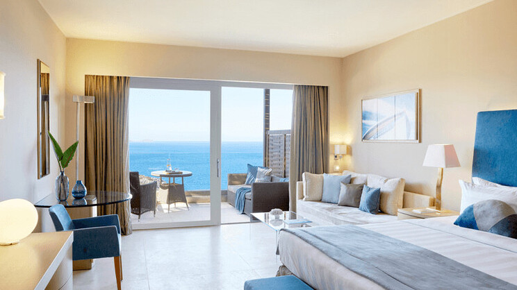 Deluxe Sea View Room 